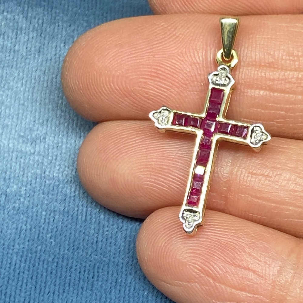 Vintage 10k Solid Yellow Gold Ruby Diamond Cross … - image 7
